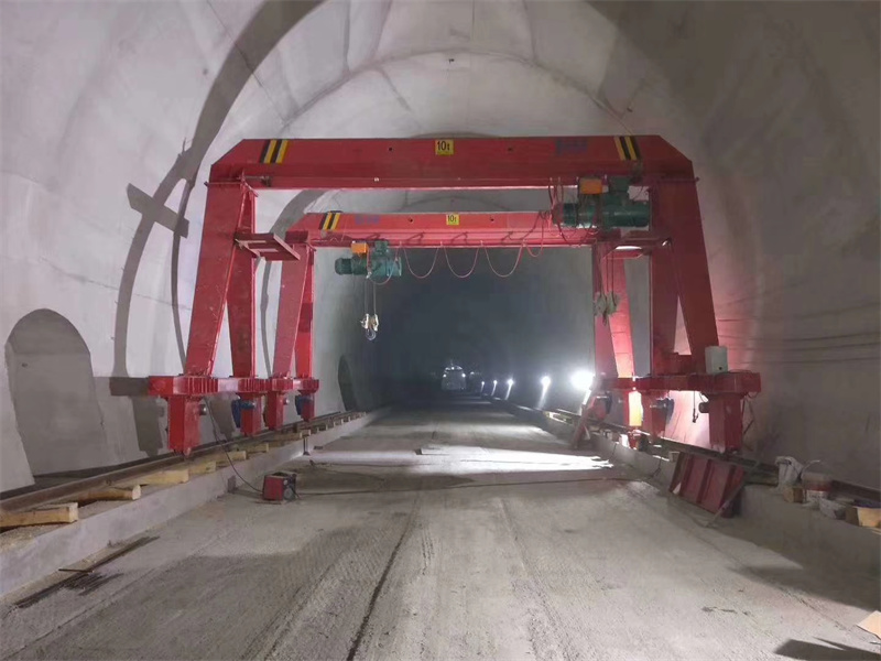 門(mén)式起重機(jī) 門(mén)式起重機(jī)